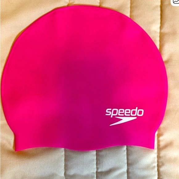 Speedo Bright Pink Swim Cap - Picture 3 of 4